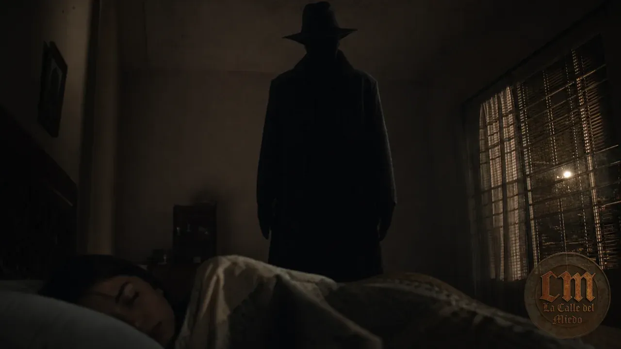 Hatman: el Hombre del Sombrero y las personas sombra - La Calle del Miedo
