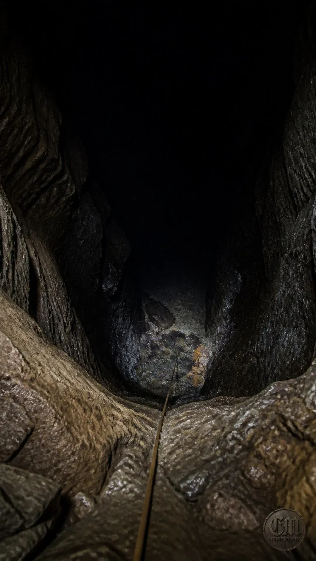 Cueva de los Tayos, umbral